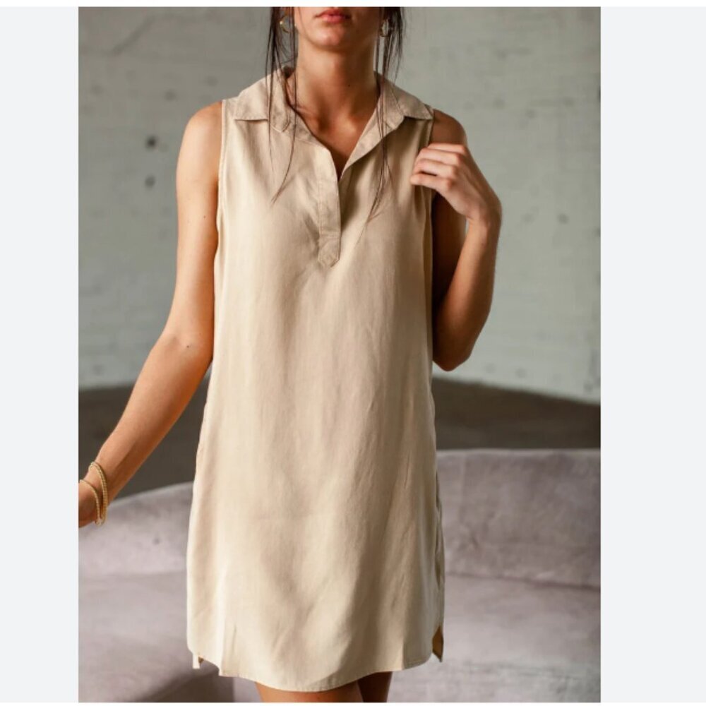 BELLA DAHL ALINE SLEEVELESS COLLARED SHIFT MINI DRESS IN BEIGE - XS